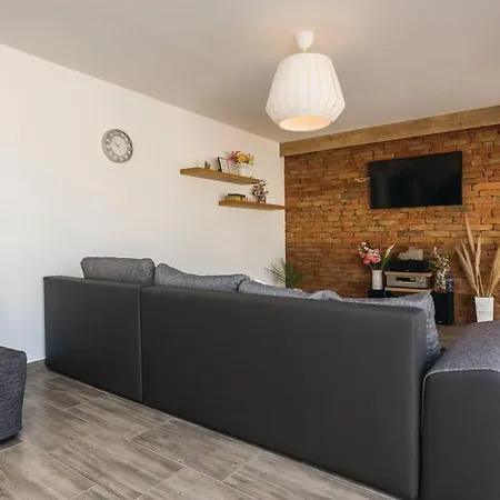 Luxury By Korina Stankovci